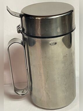 EKCO Stainless Steel Oil Dispenser/Storage